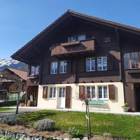 2 Zimmerwohnung Spanischgaessli * Brienz (Bern)